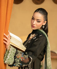 Saira Rizwan Luxury Lawn-D07