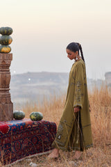 Zaha Winter-NAYRA (ZW25-07)