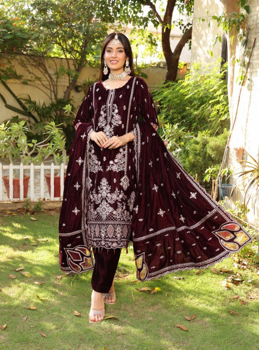 Maya Noor Velvet-D01