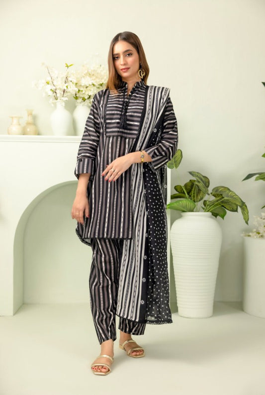 Salina Black&White Lawn-D01