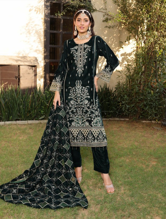 Maya Noor Velvet-D02