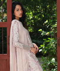 Qalamkar Qprints Lawn-AX 02 (A)