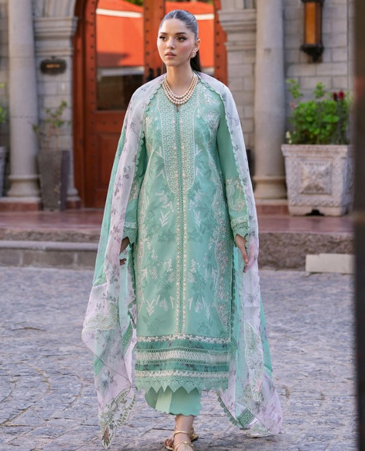 Saira Shakira Bloom Luxury Lawn-D03B