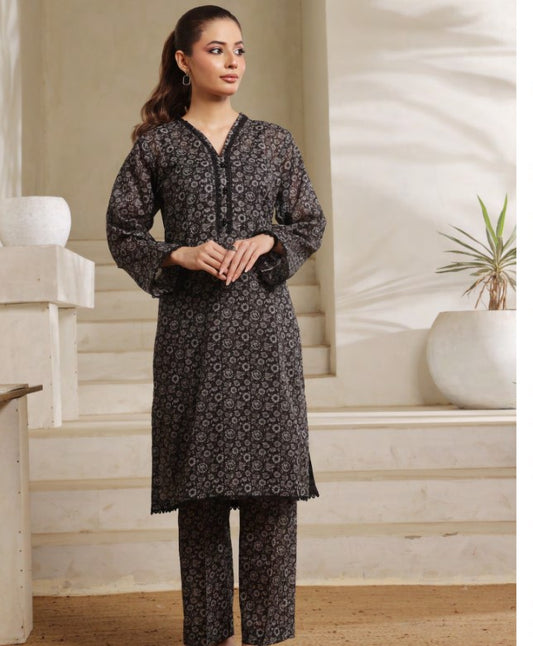 Saphron Ready To Wear Black & White-D05