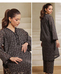 Saphron Ready To Wear Black & White-D05