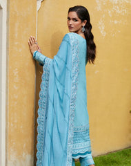 Gulaal Luxury Lawn-D05