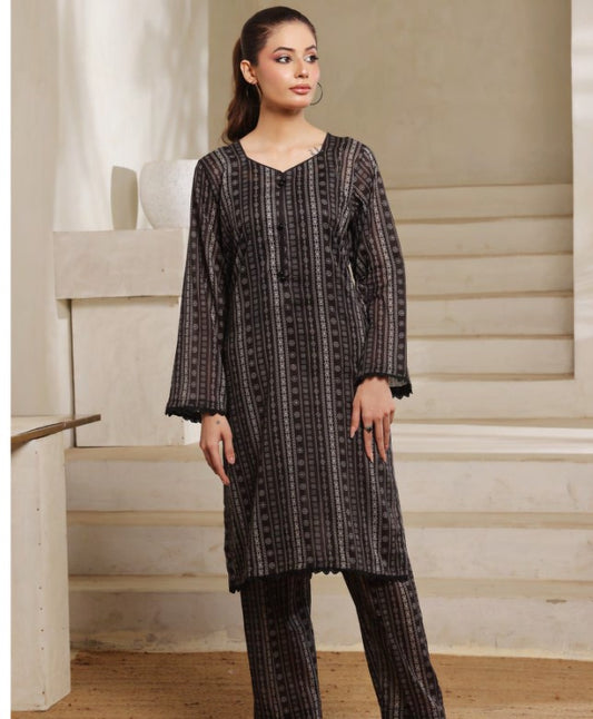 Saphron Ready To Wear Black & White-D06