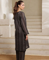 Saphron Ready To Wear Black & White-D06