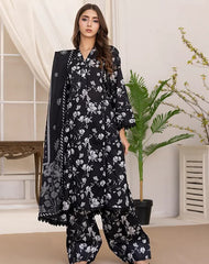 Black & White Lawn Chapter 2-D09