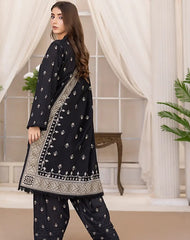 Black & White Lawn Chapter 2-D10