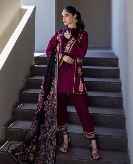 Tahra Lawn By Zainab Chottani-MAHAY-12