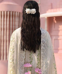 Cross Stitch Premium Lawn D15