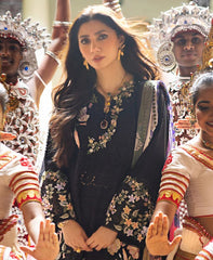 Mushq Manaram Luxury Lawn-D16