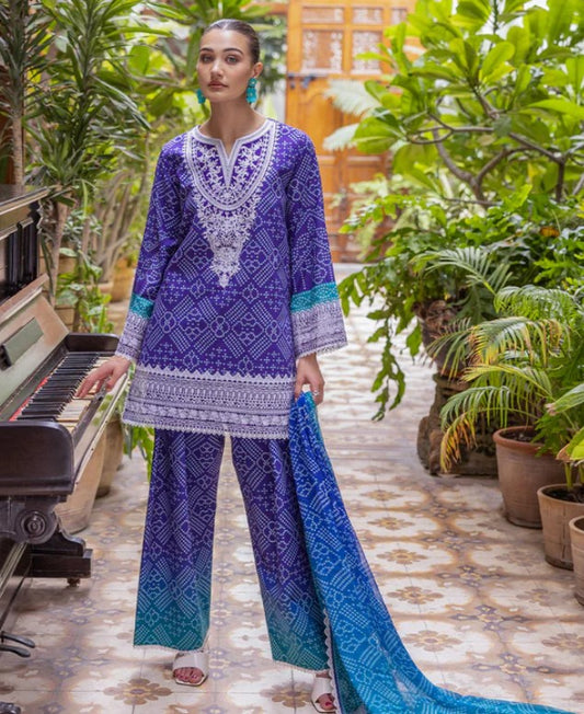 Zainab Chottani Tahra Lawn-Lisa