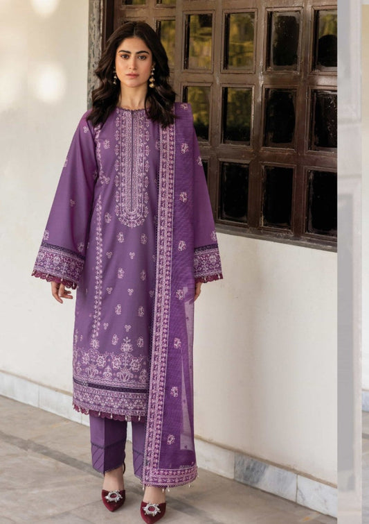 Farasha Bahaar Emb Lawn-05