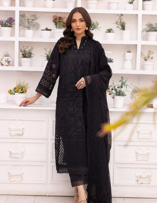 Noor E Chasham Emb Lawn-D01
