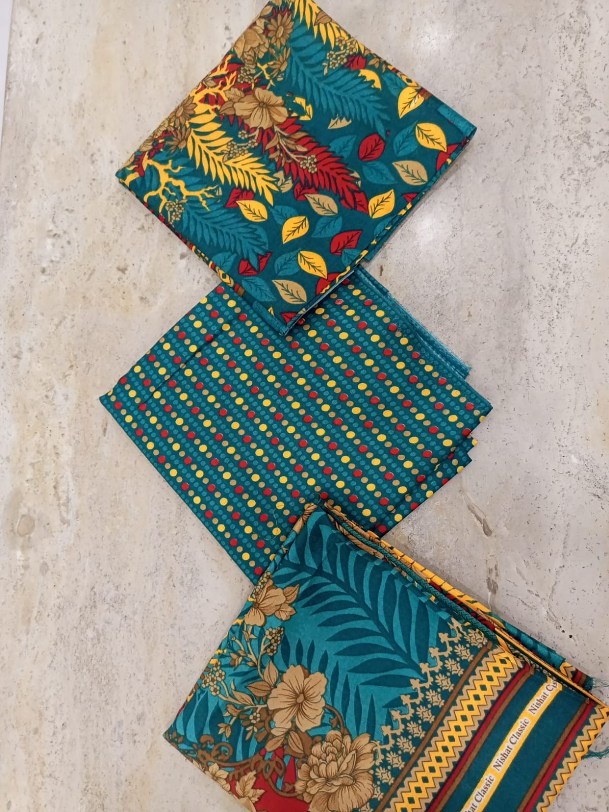 Classic Printed Lawn-D01