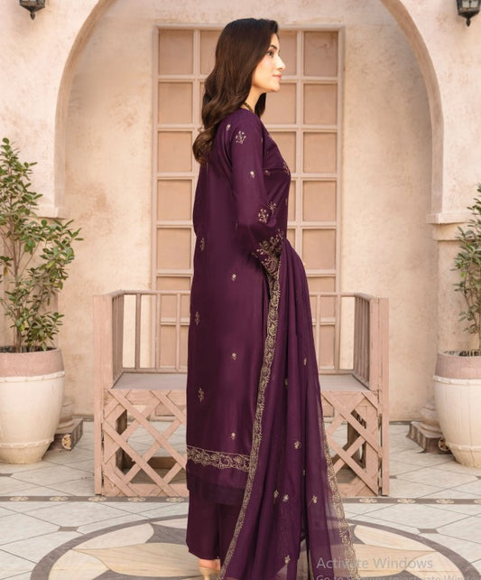 Abisha Shok Aday Emb Lawn-D01