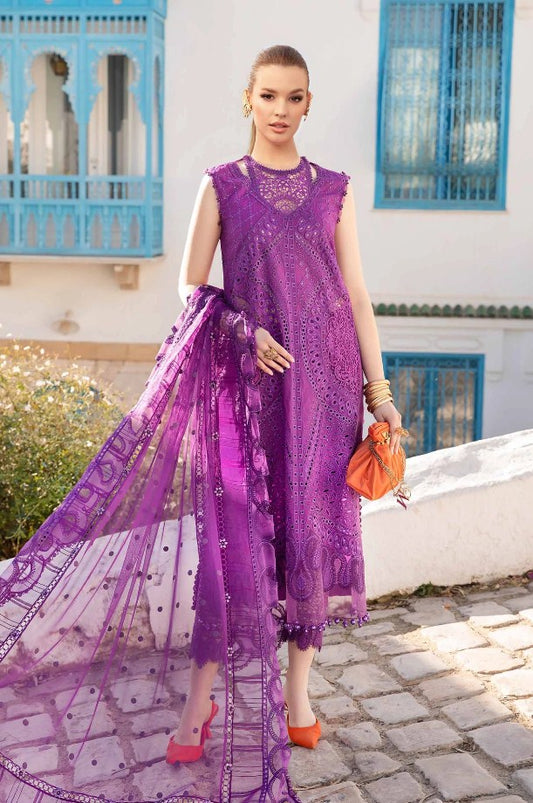 Maria.B Luxury Lawn-D-2402-B