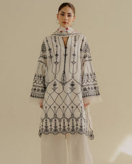 Coco Lawn Edit 02-Iris-2B