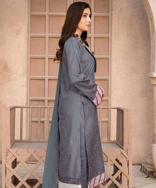 Abisha Shok Aday Emb Lawn-D02