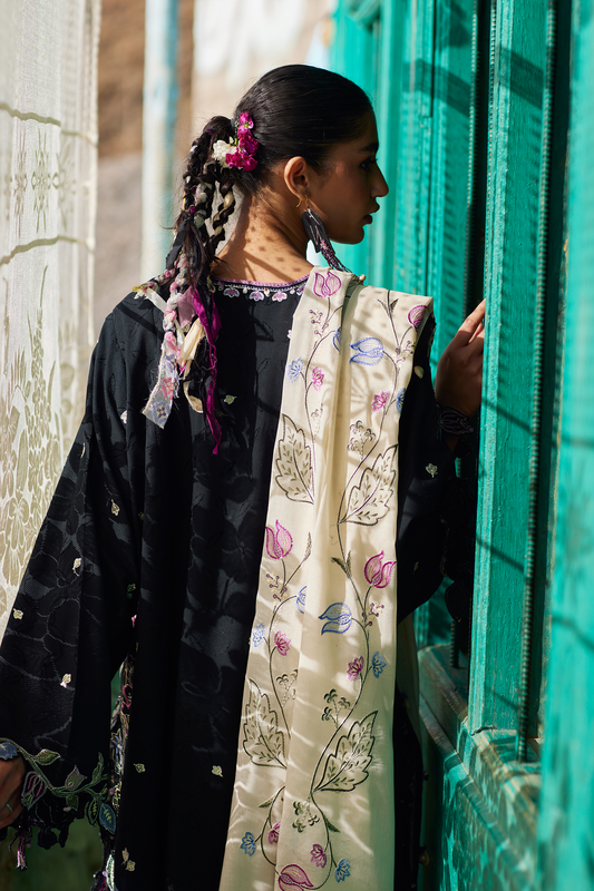 Zaha Lawn-D7 B MÍ SÈ