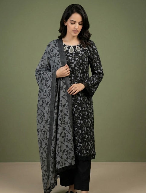 Regalia Black & White Lawn-D04