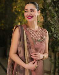 Asifa&Nabeel Gulkari Lawn-D04