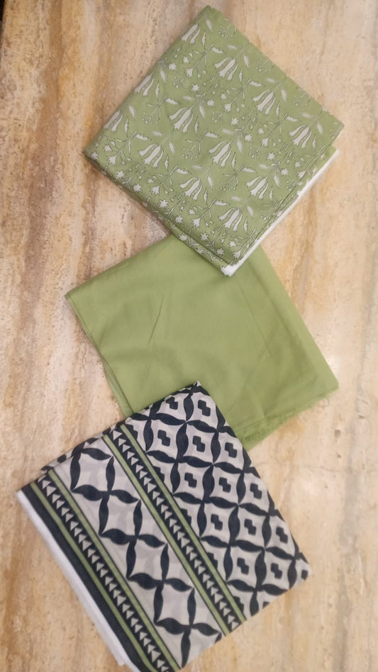 Regalia Prints Lawn-D06