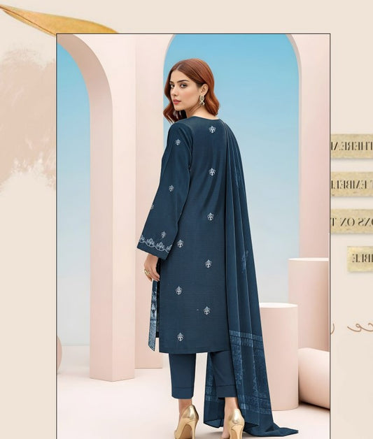 Moin Fabrics Ayat Emb Dhanak-D05