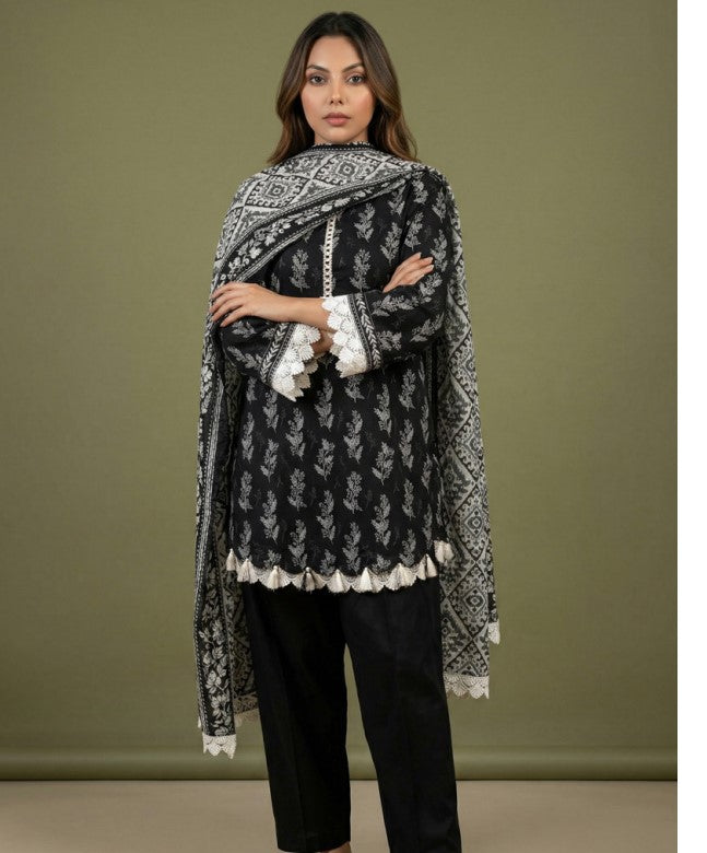 Regalia Black & White Lawn-D08