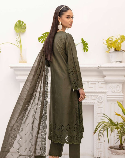 Noor E Chasham Emb Lawn-D08