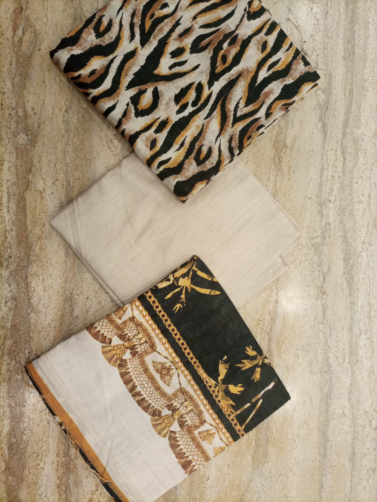 Regalia Prints Khaddar-D10
