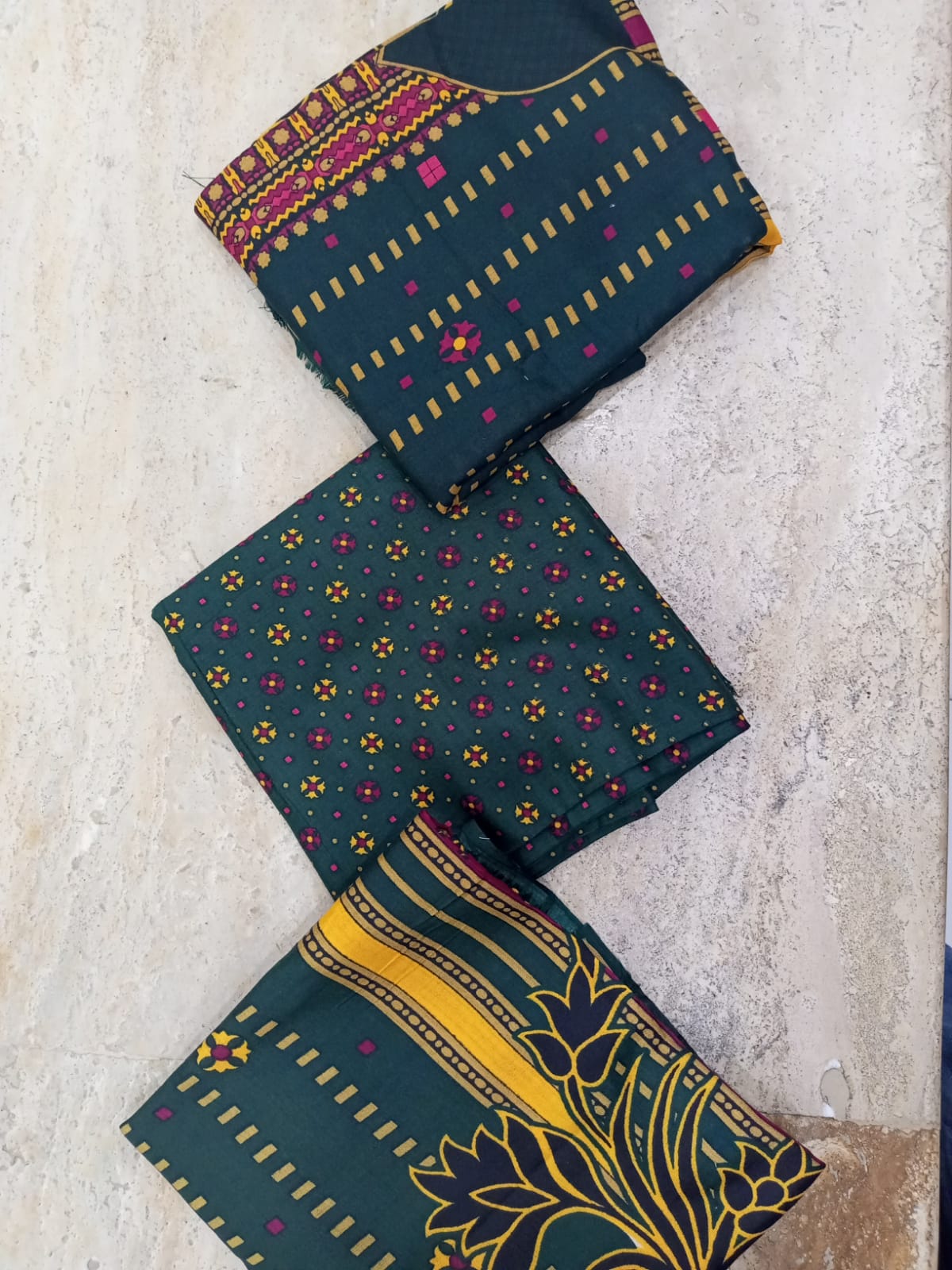 Classic Printed Lawn-D12