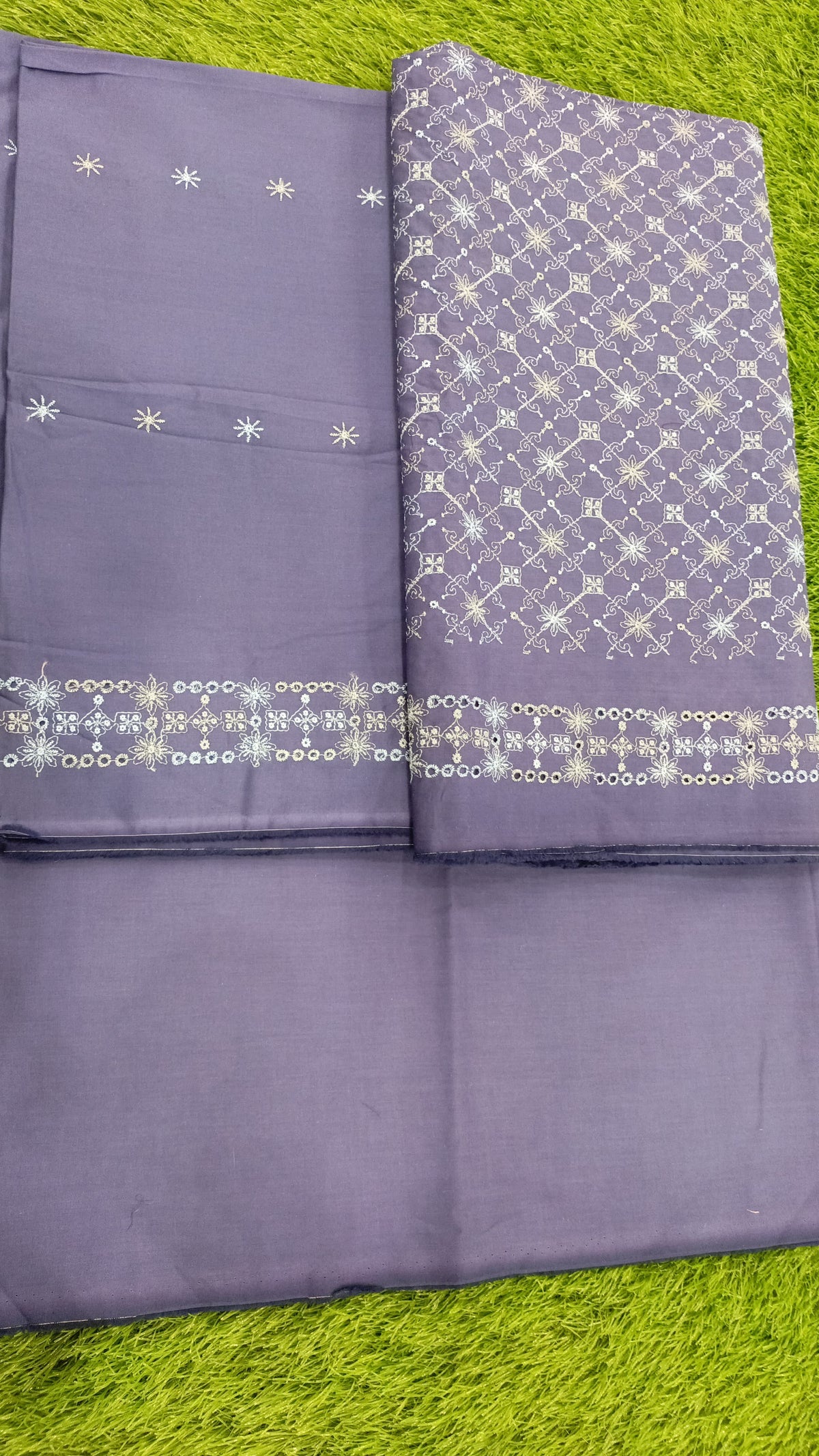 Zam Zam Emb Chikankari Lawn-D27