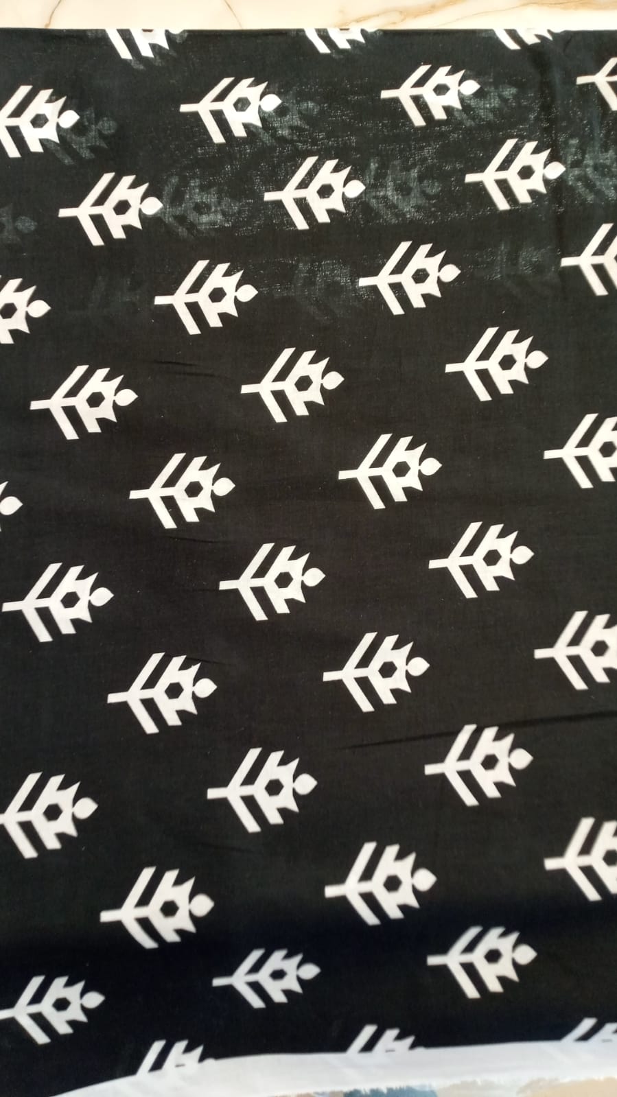 Sahla 02Pcs Printed Black & White-D18