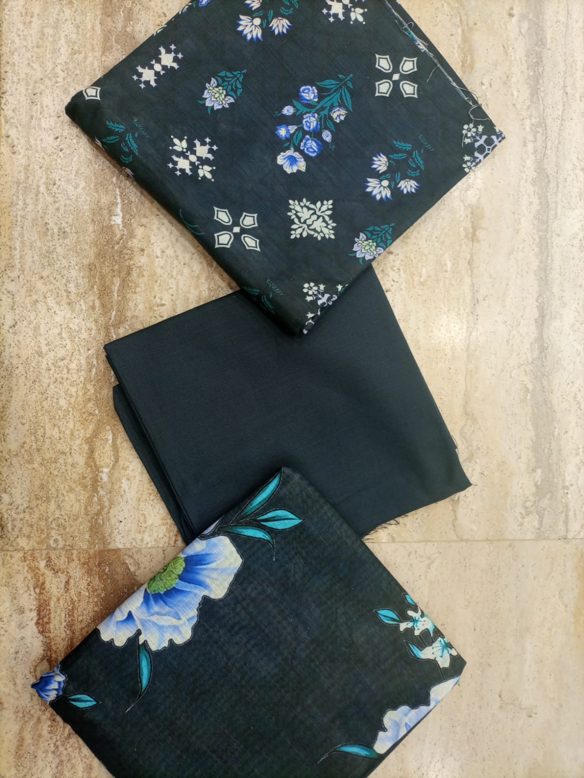 Regalia Prints Khaddar-D22