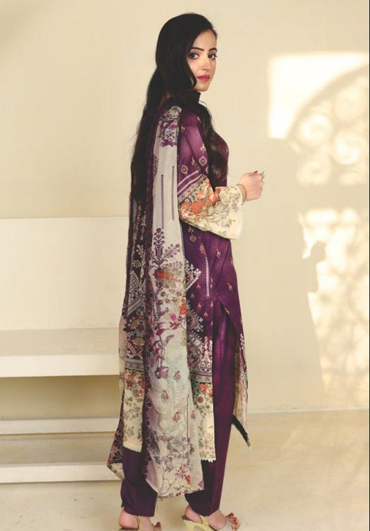 Zarsha Emb Lawn-D7587