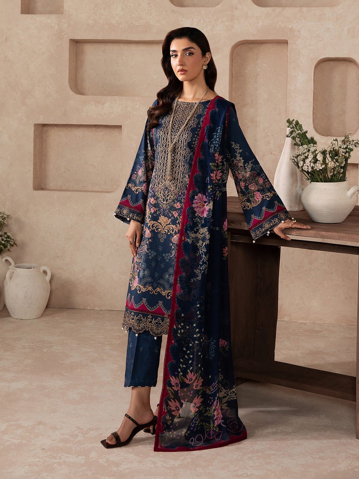 Gulaal Syra Lawn-D08 Aluxe
