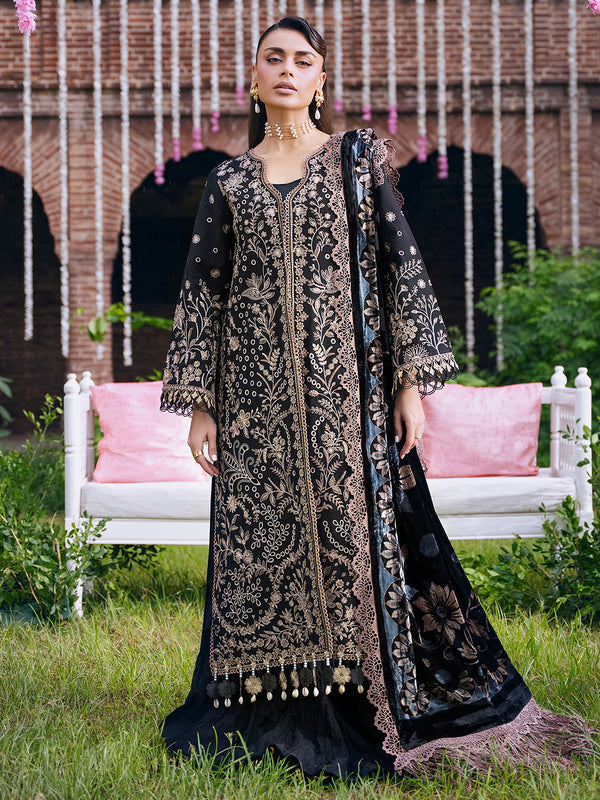 Mahnur Amelia Winter-AM-05