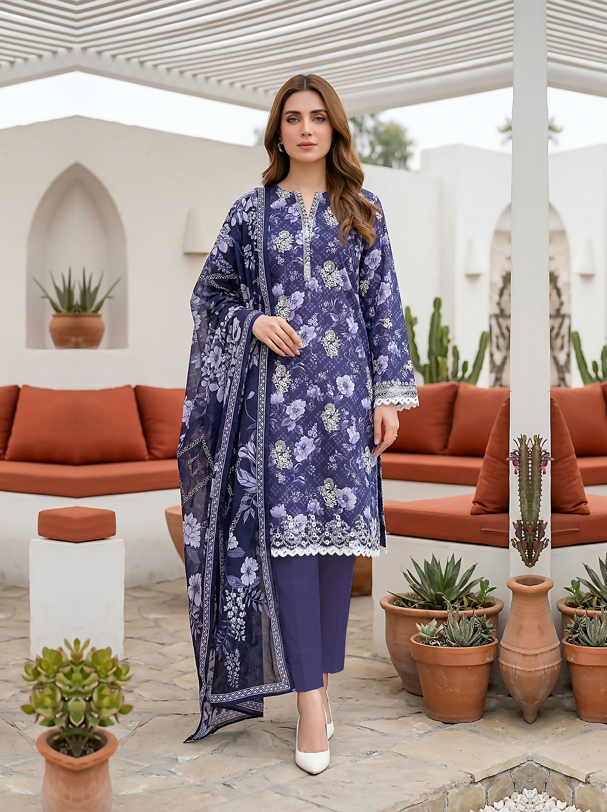 LSM Komal Emb Lawn-LG-SG-0121