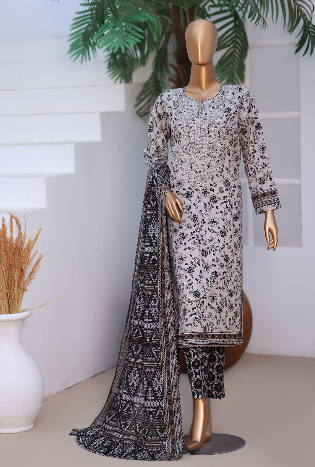 HZ Daily Wear Emb Cotton Lawn-D04
