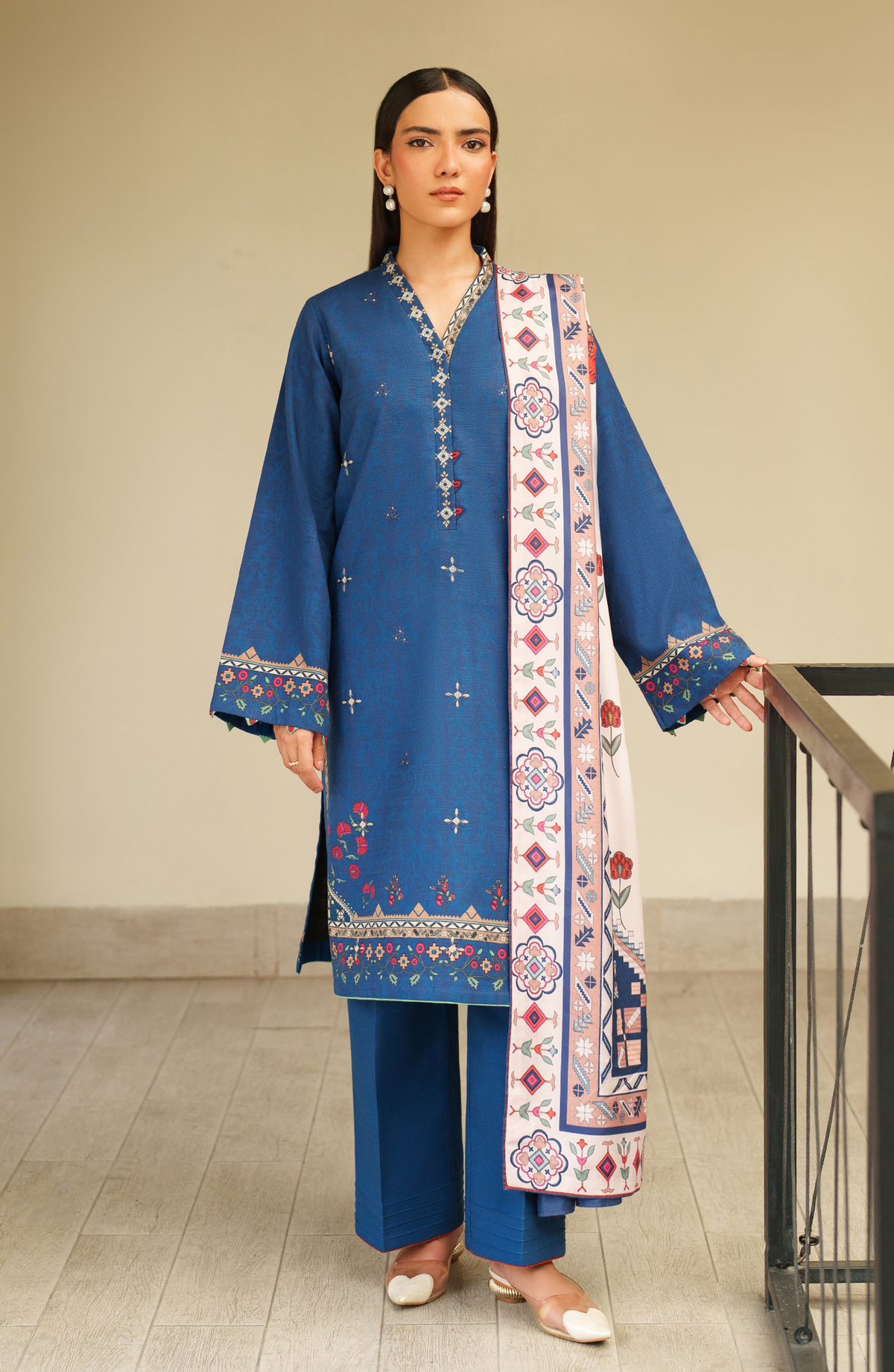 Seran Bellini Winter-CASPIRA