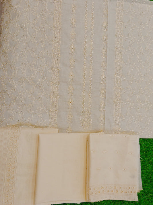 Zam Zam Emb Chikankari Lawn D09