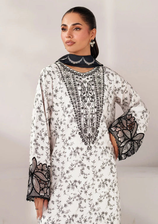 Xenia Leessence lawn TIA