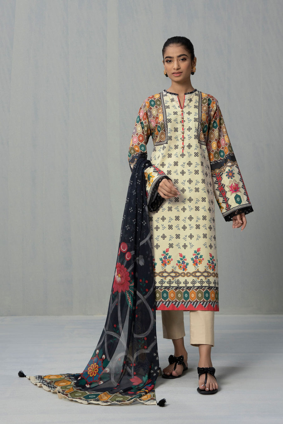 Sapphire Daily Printed Lawn
