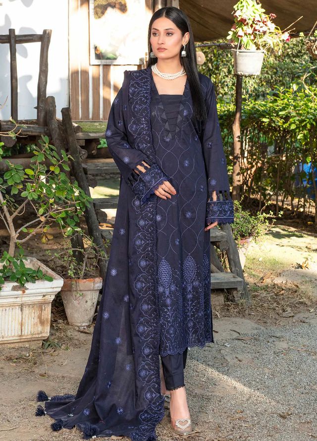 Feroza Fizza Luxury Lawn 04