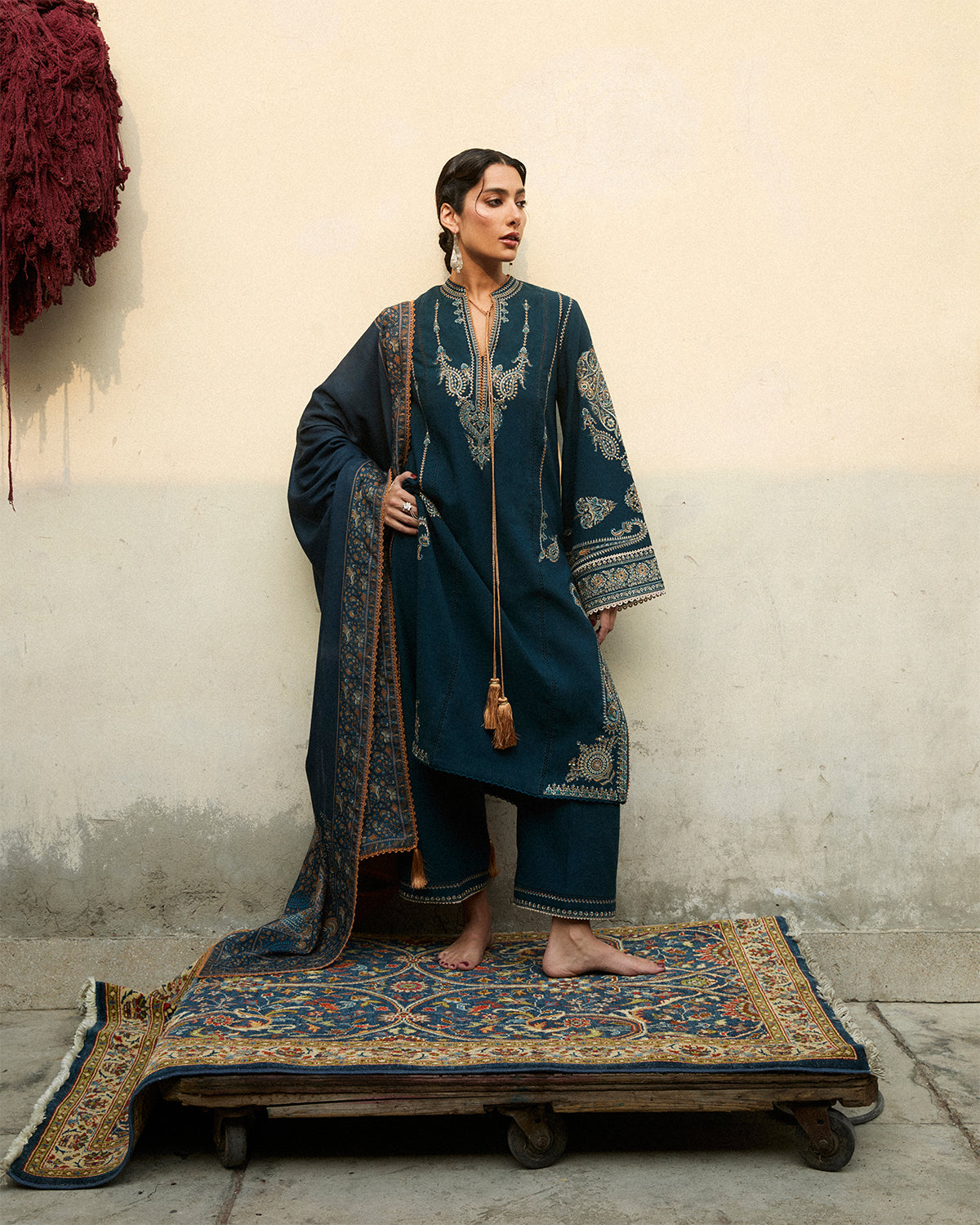 Hussain Rehar Jugnu Karandi-Niva